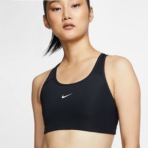 Nike Dri-FIT Swoosh 1-Piece Pad Sports Bra